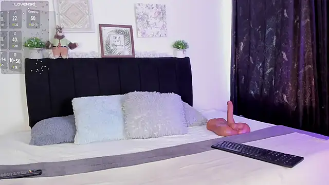 aihnoa split online show from February 2025 01:09:02 PM