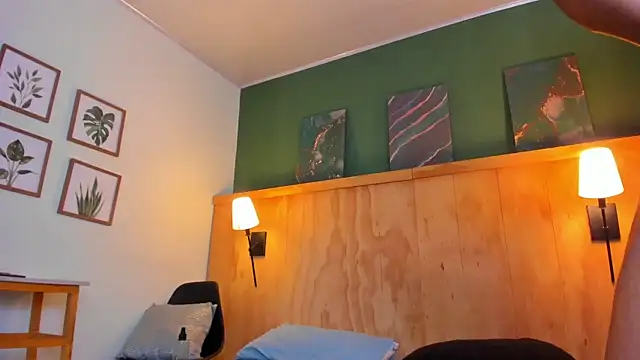 jacob-coper online show from February 2025 03:02:02 AM