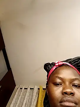 Birdie girl 1 online show from February 2025 09:37:02 PM