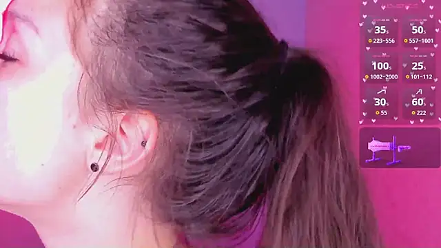 bitchpeace  online show from October 2025 07:45:02 PM