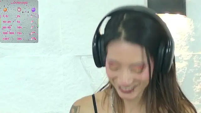 zorravioletta1 online show from September 2025 12:42:01 PM