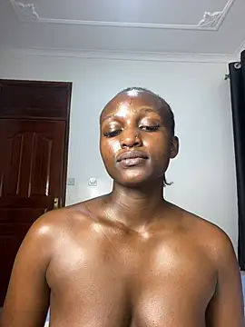 Curvixx online show from March 2026 10:20:01 PM