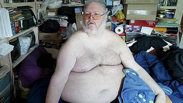 hadeszeuss2 online show from April 2026 02:22:02 PM