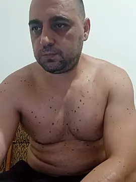 Snapshot of Mirkoxxx@xh chatting on July 2026 06:54:01 PM Mirkoxxxxh online show from July 2026 06:54:01 PM