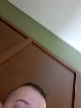 Snapshot of Davo84123 chatting on March 2026 01:35:02 PM Davo84123 online show from March 2026 01:35:02 PM