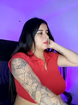 Snapshot of Devilsweet17 chatting on January 2025 10:58:02 PM Devilsweet17 online show from January 2025 10:58:02 PM