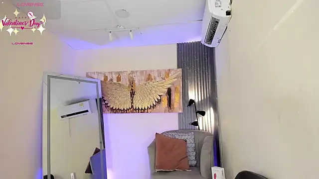 emma alice  online show from January 2025 06:39:01 PM