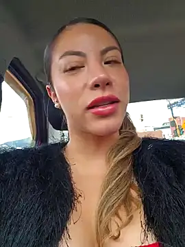 Snapshot of Karen_San_Miguel chatting on October 2025 05:24:02 PM Karen San Miguel online show from October 2025 05:24:02 PM