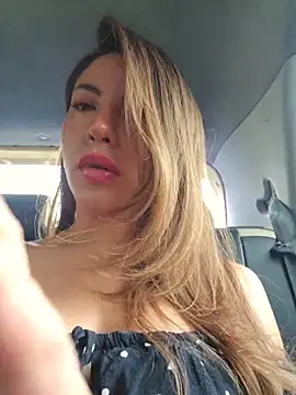 Snapshot of Karen_San_Miguel chatting on December 2025 04:58:01 PM Karen San Miguel online show from December 2025 04:58:01 PM