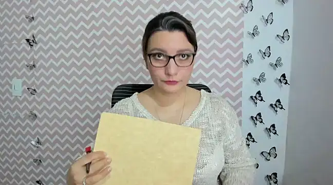 Amie Adams82  online show from December 2024 04:09:02 PM