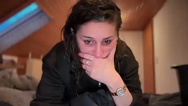 JeSuisUnTapin online show from December 2024 03:36:01 PM