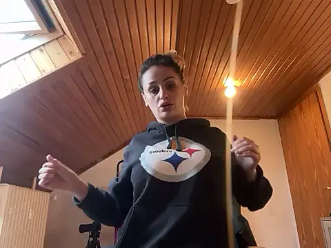 JeSuisUnTapin online show from September 2025 04:18:01 PM