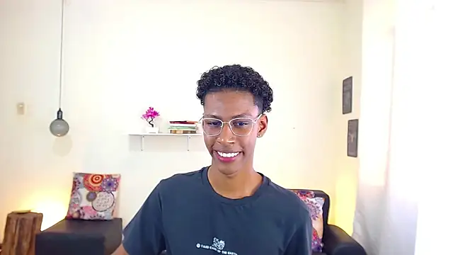 maiki18  online show from March 2025 04:56:02 PM