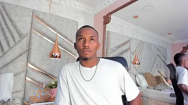 Snapshot of JamesParck chatting on January 2025 06:12:02 PM JamesParck online show from January 2025 06:12:02 PM