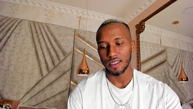 Snapshot of JamesParck chatting on March 2025 03:51:02 PM JamesParck online show from March 2025 03:51:02 PM