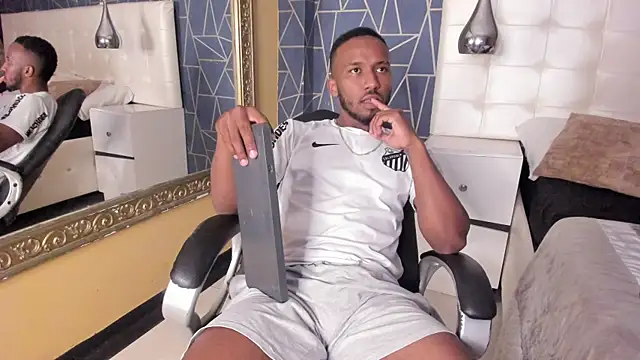 JamesParck online show from April 2026 10:18:01 PM