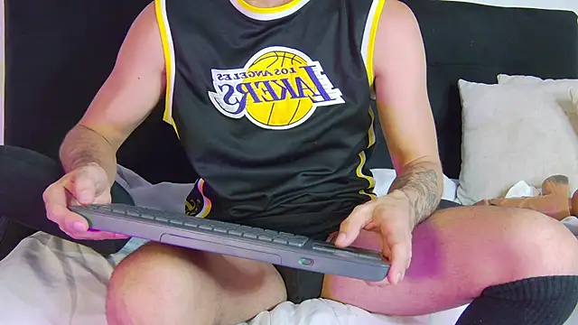 Snapshot of Adam_MillanFF chatting on January 2026 08:23:01 PM Adam MillanFF online show from January 2026 08:23:01 PM