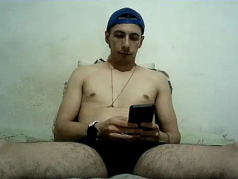 Snapshot of Twinkboy_28 chatting on March 2025 02:48:01 AM Twinkboy 28 online show from March 2025 02:48:01 AM