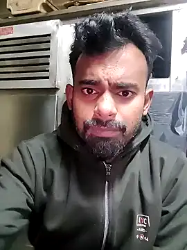 Snapshot of rayhan085 chatting on December 2024 09:39:01 PM rayhan085 online show from December 2024 09:39:01 PM