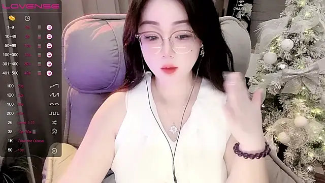 Monica-888 online show from September 2025 02:43:02 PM