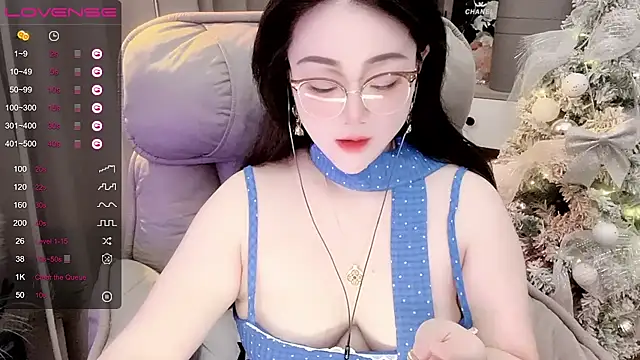 Monica-888 online show from October 2025 04:42:01 PM