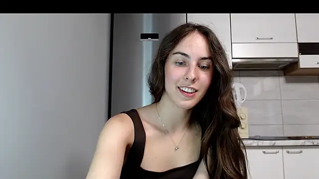 Snapshot of SierraSky_ chatting on July 2026 05:17:01 PM SierraSky online show from July 2026 05:17:01 PM