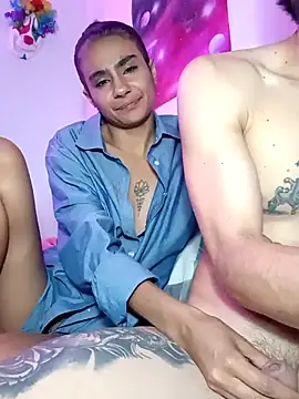 Leslly  online show from March 2025 12:08:01 AM