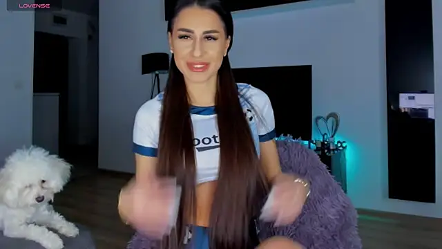 K chic online show from February 2025 04:58:02 PM