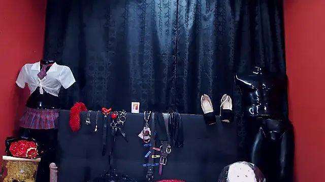 Hannamariana online show from October 2025 09:18:02 AM