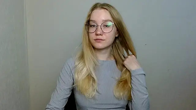 Snapshot of cindi_hot chatting on November 2025 08:47:02 AM cindi hot online show from November 2025 08:47:02 AM