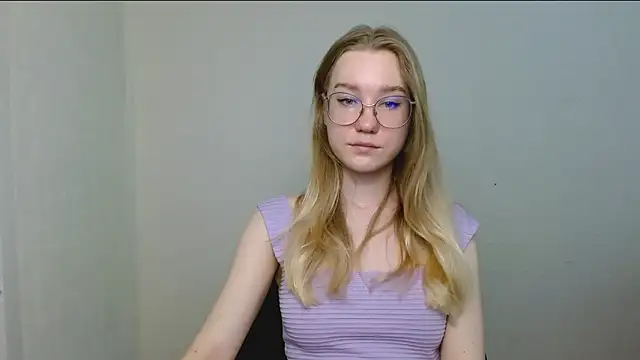 Snapshot of cindi_hot chatting on February 2026 12:56:02 PM cindi hot online show from February 2026 12:56:02 PM