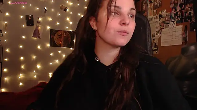 Saya sweet online show from October 2025 09:35:02 PM