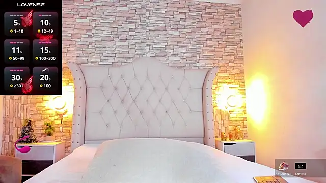 Snapshot of Gina_Myers chatting on January 2025 12:38:01 PM Gina Myers online show from January 2025 12:38:01 PM