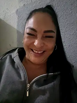 Snapshot of Gina_Myers chatting on November 2025 01:15:01 AM Gina Myers online show from November 2025 01:15:01 AM