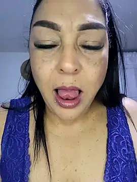 Snapshot of Gina_Myers chatting on November 2025 02:21:01 AM Gina Myers online show from November 2025 02:21:01 AM