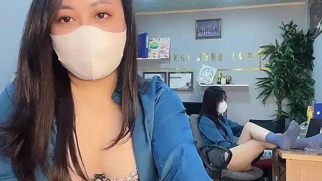 Bamboo Swetie online show from December 2024 06:53:02 AM