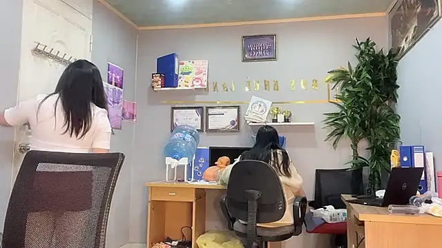 Bamboo Swetie online show from December 2024 03:07:02 AM