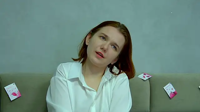 Snapshot of LessySmith chatting on February 2026 04:31:01 AM LessySmith online show from February 2026 04:31:01 AM