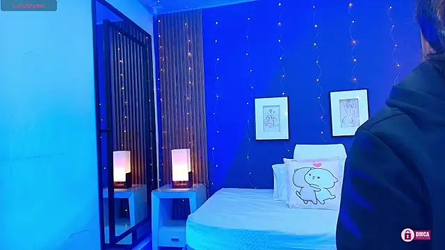 Snapshot of alina_martinelli chatting on October 2025 10:58:02 AM alina martinelli online show from October 2025 10:58:02 AM