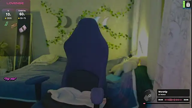 -LinaLove- online show from November 2025 06:28:02 PM