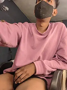 richardjames95 online show from December 2025 07:00:01 PM