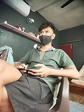 richardjames95 online show from February 2026 10:32:01 AM