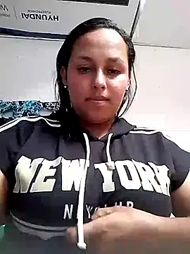perla grens online show from January 2025 04:17:02 PM