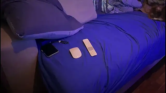 swissMen DE online show from March 2025 10:05:02 PM