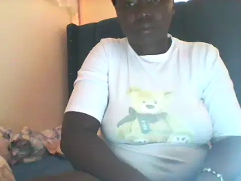 crazy baby00 online show from December 2024 01:00:01 PM