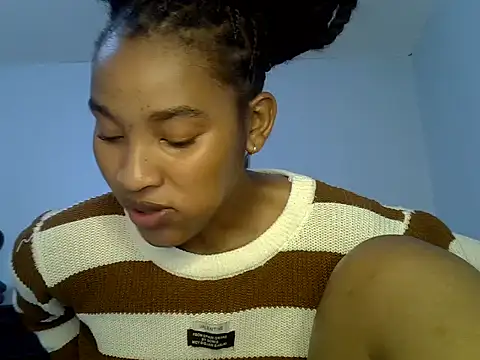 Snapshot of cute-alexis chatting on June 2026 09:51:01 AM cute-alexis online show from June 2026 09:51:01 AM