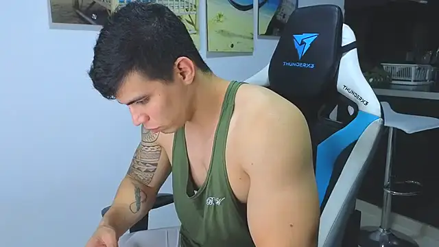 Snapshot of Ethanstill1 chatting on February 2025 02:50:01 AM Ethanstill1 online show from February 2025 02:50:01 AM