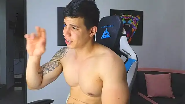 Snapshot of Ethanstill1 chatting on March 2025 03:20:01 AM Ethanstill1 online show from March 2025 03:20:01 AM