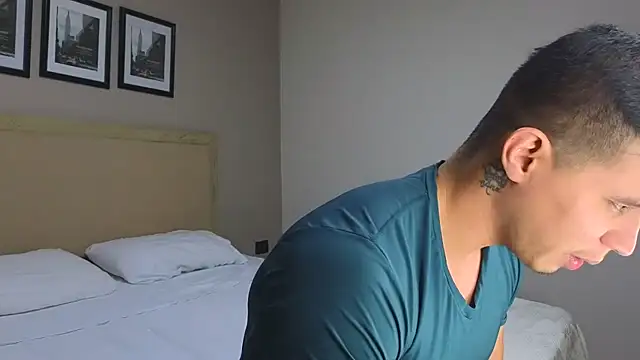 Snapshot of Ethanstill1 chatting on November 2025 02:14:02 AM Ethanstill1 online show from November 2025 02:14:02 AM