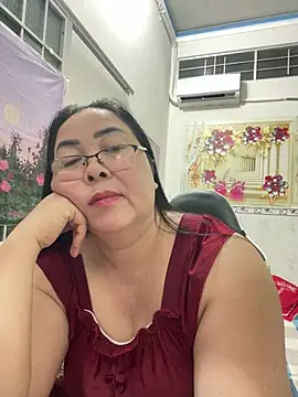 Snapshot of NDith chatting on July 2026 03:03:01 PM NDith online show from July 2026 03:03:01 PM